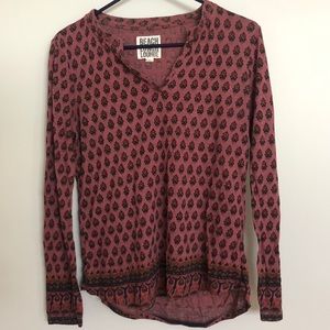 Beach lunch lounge long sleeve